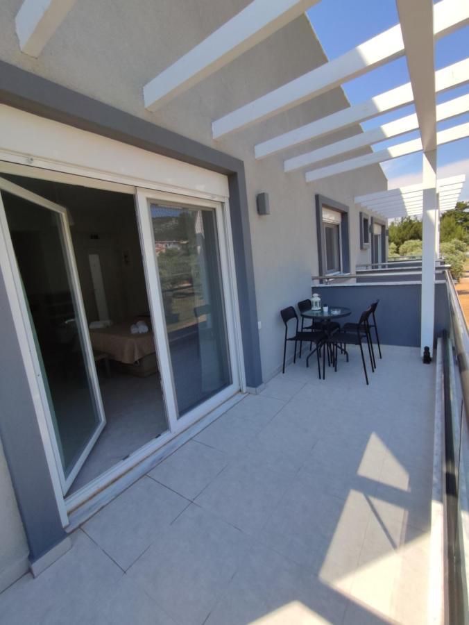 Meliria Apartments Skala Rachoni  Luaran gambar